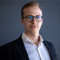 Karl Engelhard, Cfa