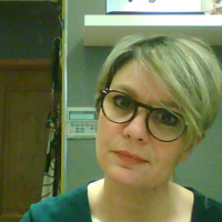 Isabelle Degage