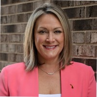 Lindsay Kirchinger, Cmp