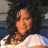 Gloria Devore