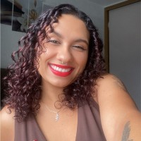 Ana Julia Siqueira
