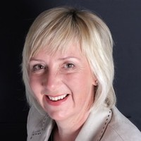 Suzanne Clampin
