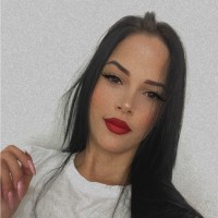 Mayla Oliveira
