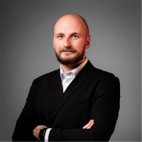 Piotr Adamczyk