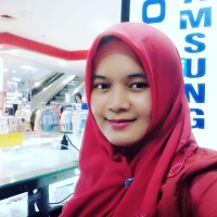 selly Octaviani