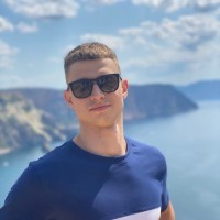 Артем Петухов
