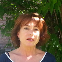 Elena Santagostino