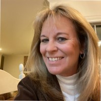 Jane Lyons