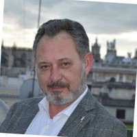 AGUSTIN LEZAMA