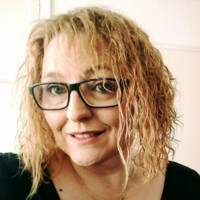 Tracy Hurst