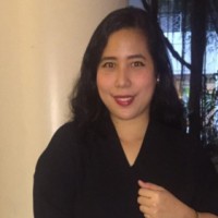 Esther Lyn Larraga