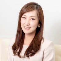 道越万由子