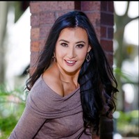 Stephanie May