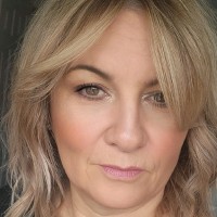 Debbie Potts