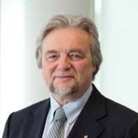 Douglas Gautier