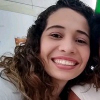 Héllen Caroline Soares dos Santos
