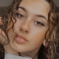 Nia Gemine