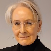 Nancy Bang