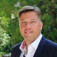 Dr. Michael Nutto