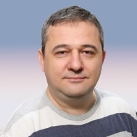 Vase Tusevski