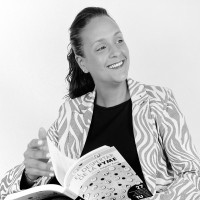 Sara Garrido CEO - Fundador de Grupo Graphic