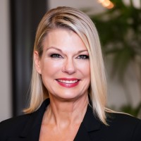 Christina H Kerr