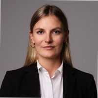 Cora Schmid
