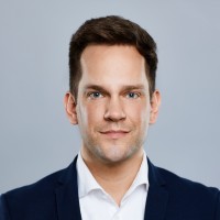 Dr. Sebastian Waic