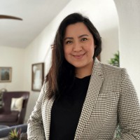 Laura Espinoza