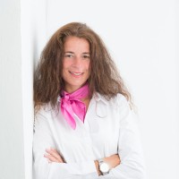 Nadine Issel