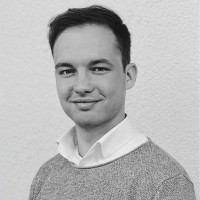 Dr. Luka Schlegel