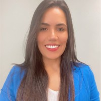 Mayra Oliveira
