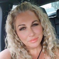 La Shayna Ozubko she/her