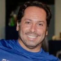 Luis França