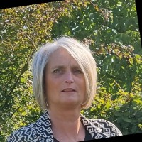 Wendy Van Poll