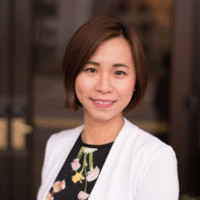 Kirsten Smiley, Mai