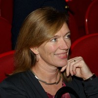 Ineke Roos