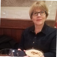 Rowena Hindle
