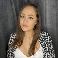 Frida P. Salinas