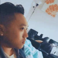 Keeneng Vang