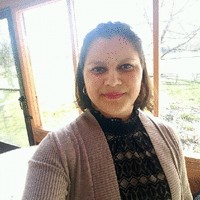 M. Isabel R.