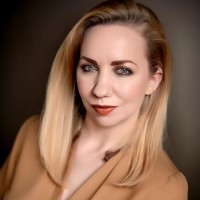 Kriszta Tóth