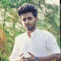 Nileen Anil