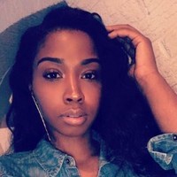 Simone Davis