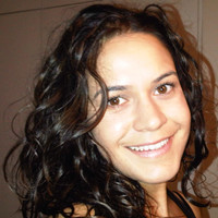 Meenaa Azmayesh