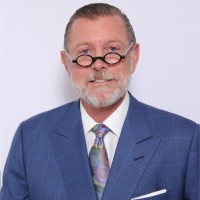 Michael L Cash