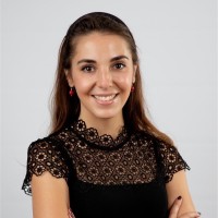 Bárbara de Faria-Lopes