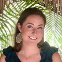 Emily Strohmeier, Phr