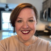 Kelly Oswald