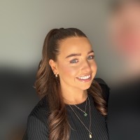 Hannah Holmes